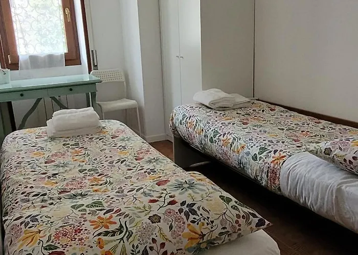 Casa Costanza *